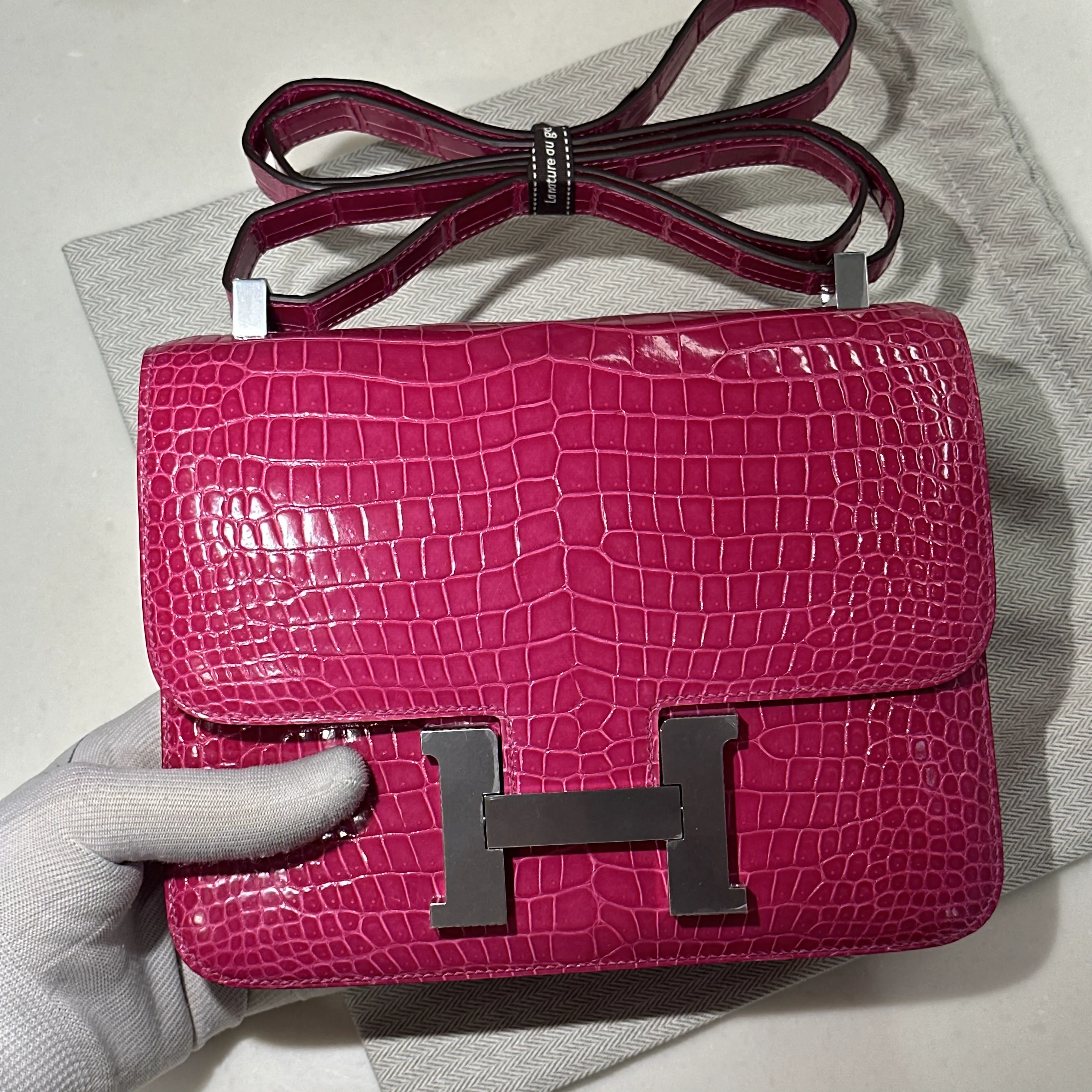 Hermes Constance 24 cm Porosus Crocodile Leather PHW миниатюра 2