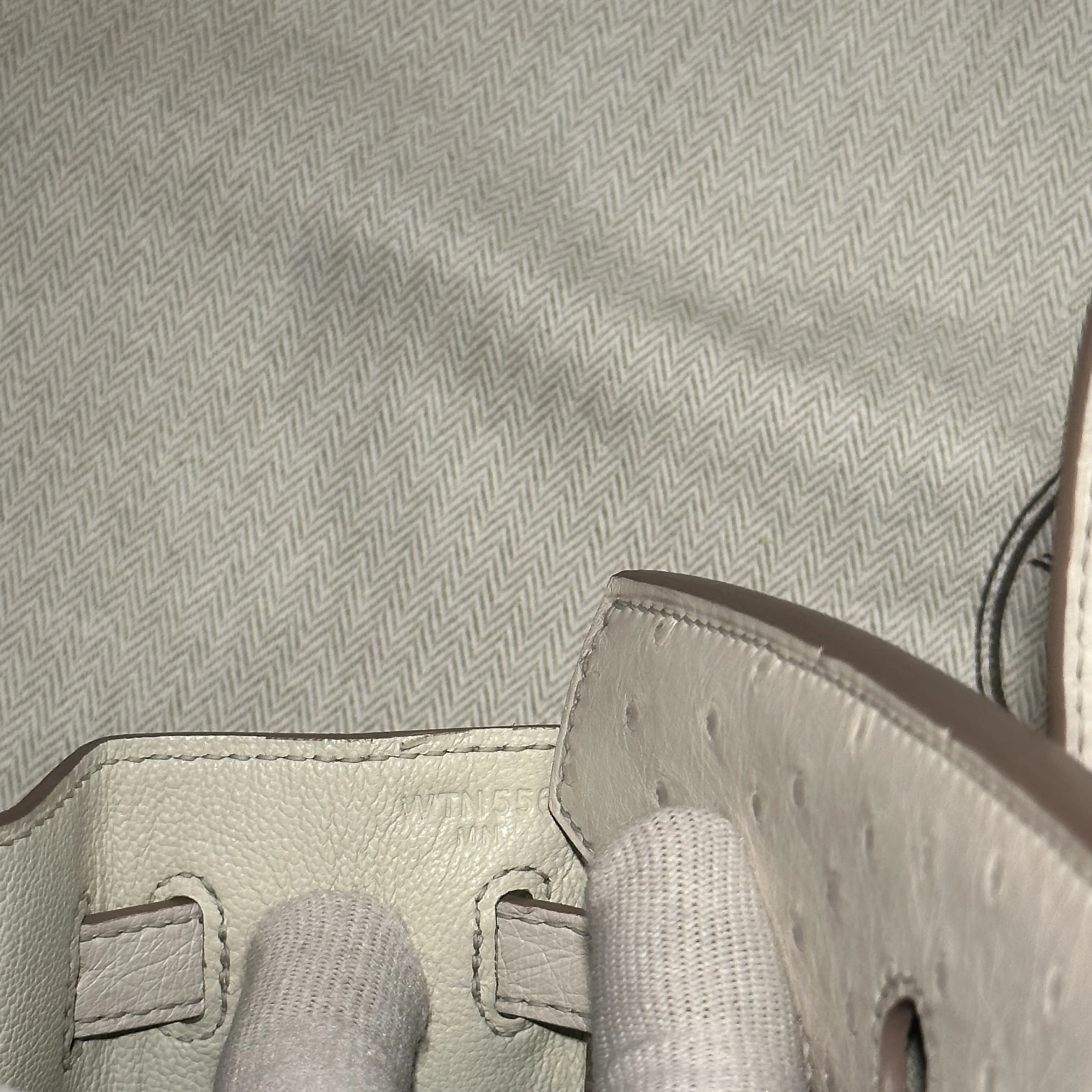 Hermes Birkin 25 Ostrich Leather GHW миниатюра 8