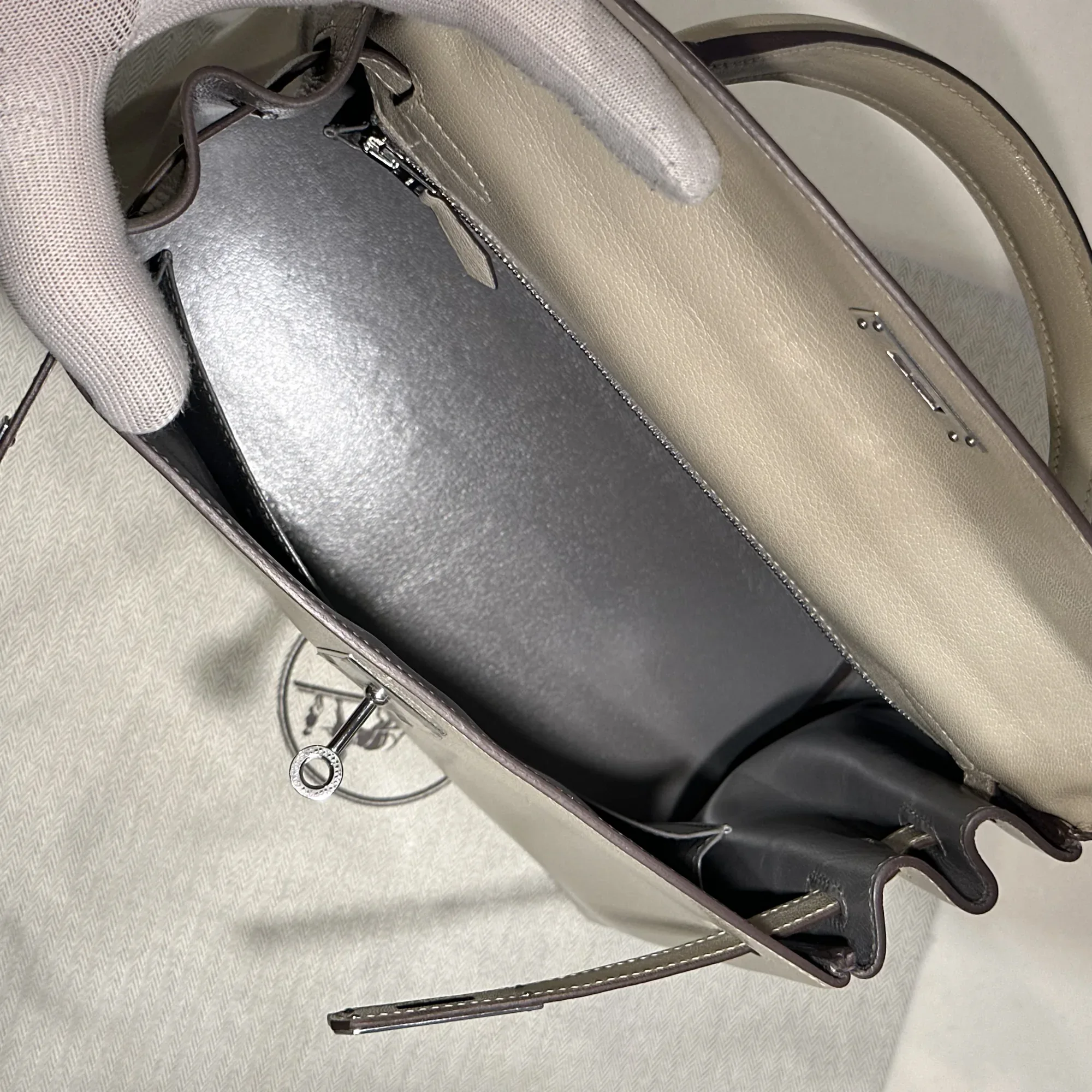 Hermes Kelly 28 Chèvre Leather PHW миниатюра 6