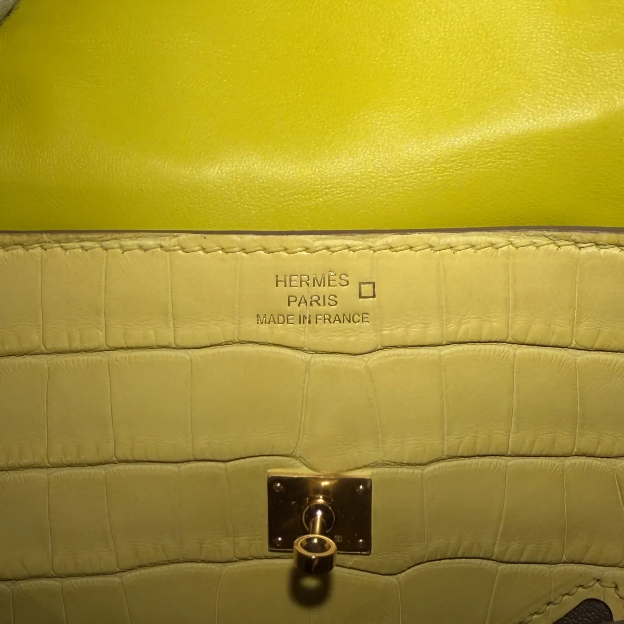 Hermes Kelly Doll Lemon Yellow Matte Alligator Crocodile 16cm GHW миниатюра 8