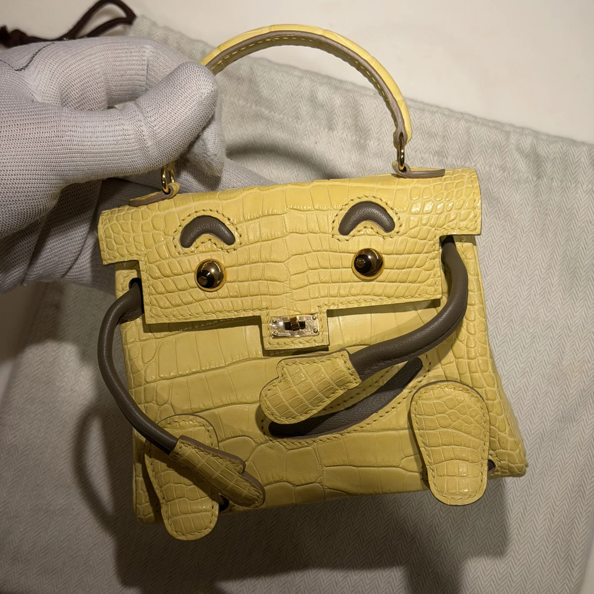 Hermes Kelly Doll Lemon Yellow Matte Alligator Crocodile 16cm GHW миниатюра 9
