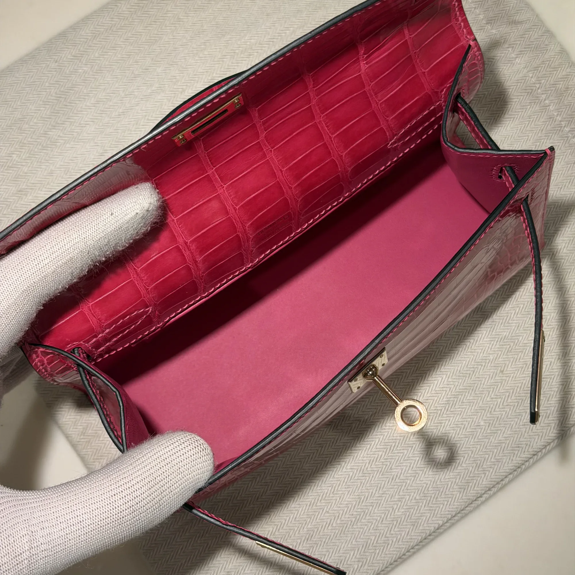 Hermes Kelly Pochette 22 Alligator Leather GHW миниатюра 3