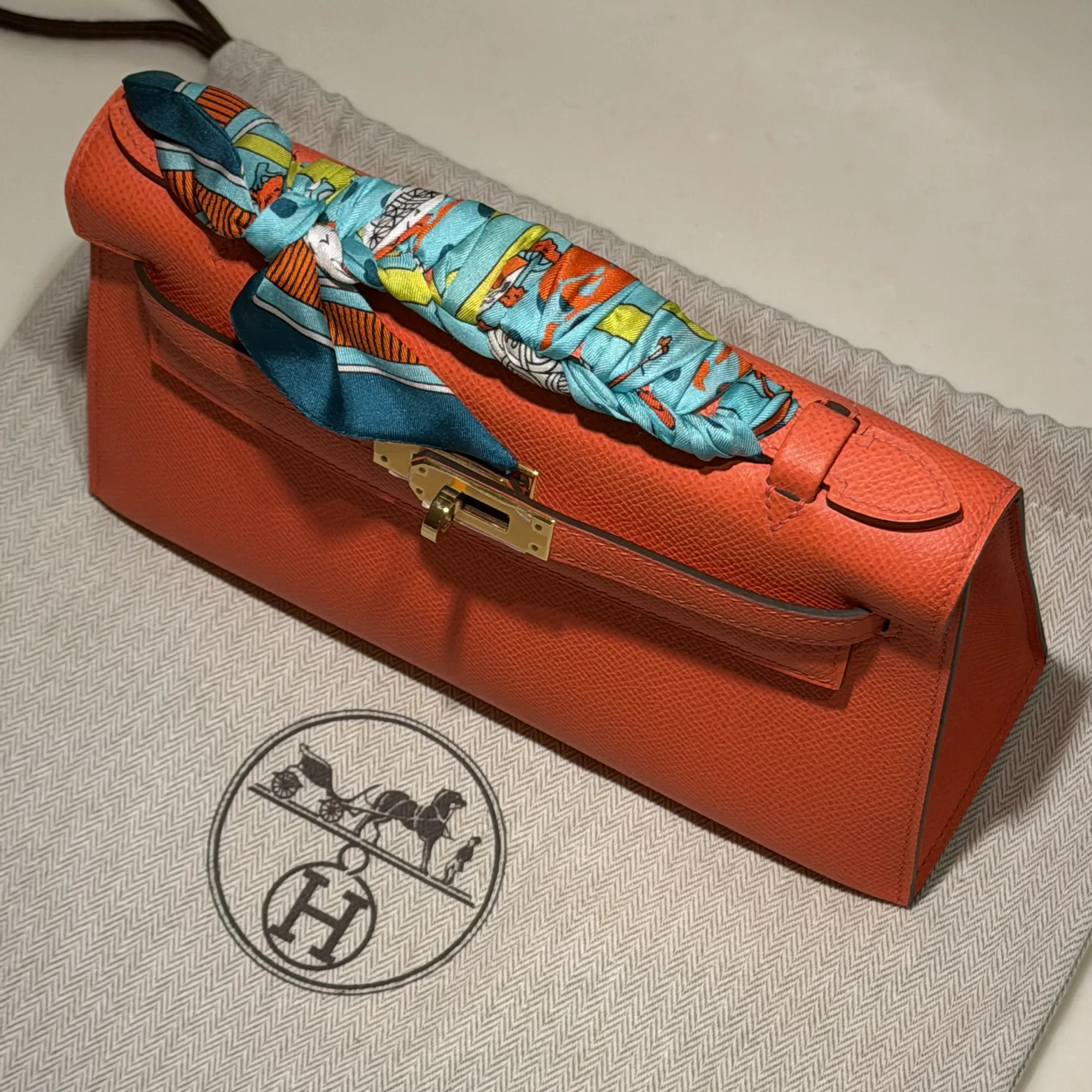 Hermes Kelly Pochette 22 Epsom Leather GHW