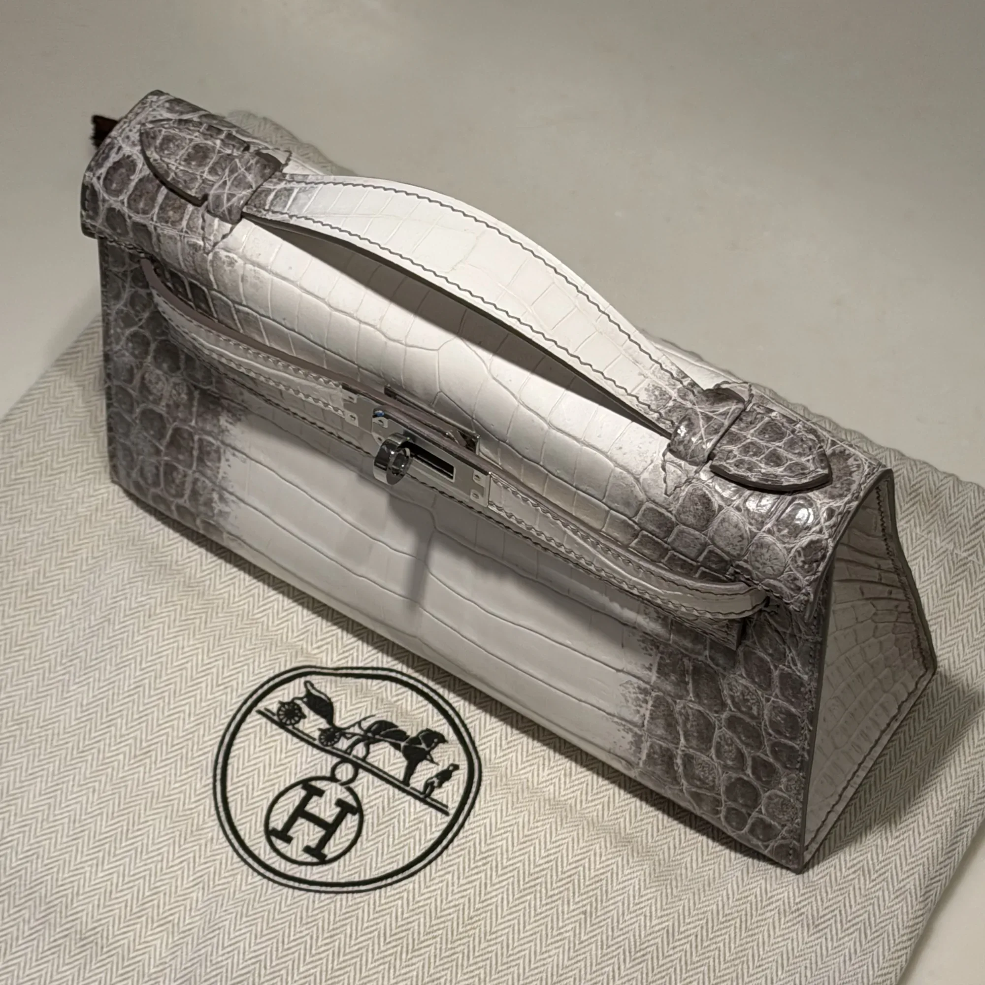 Hermes Kelly Pochette 22 Himalaya Crocodile Leather PHW