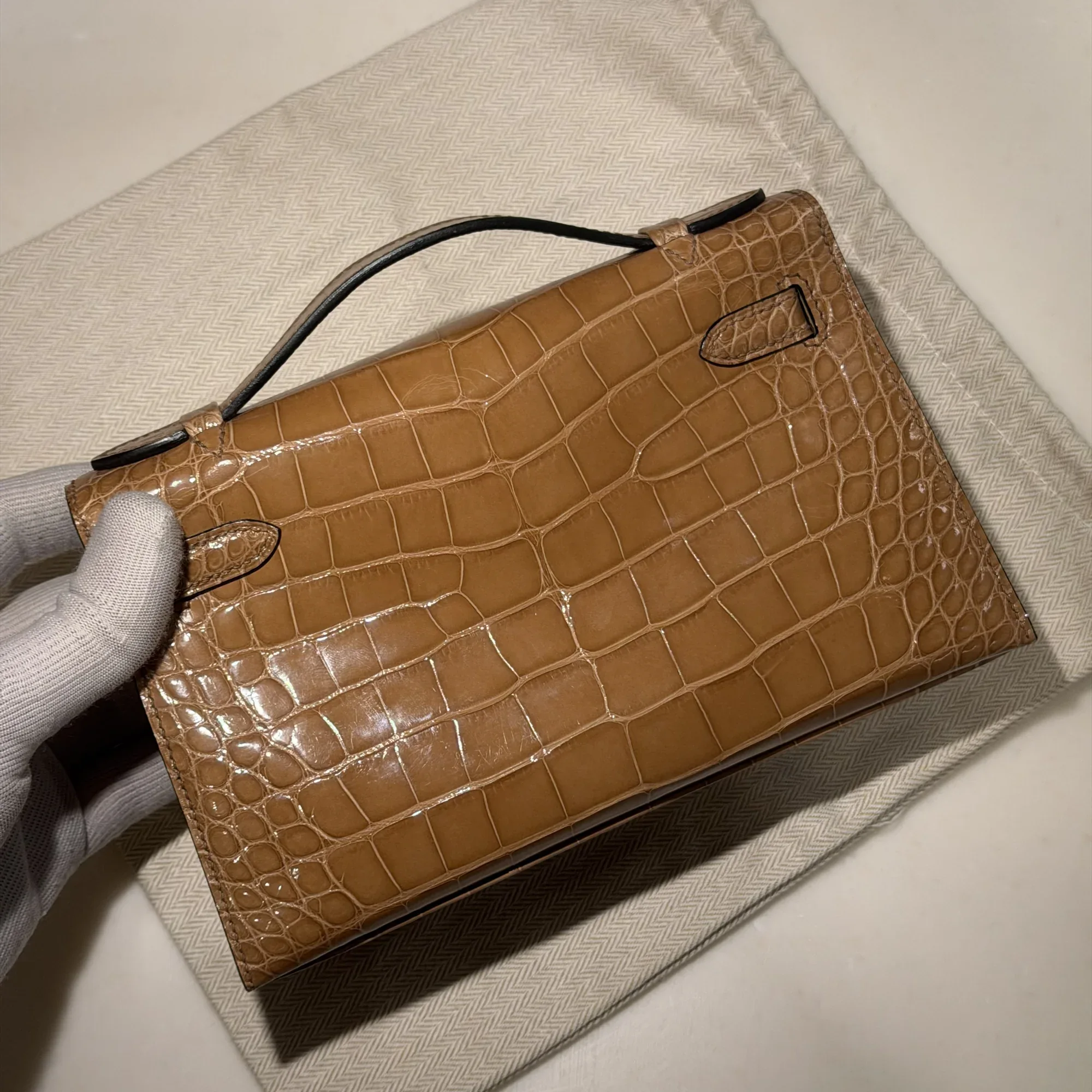 Hermes Kelly Pochette 22 Mustard Alligator Crocodile Leather GHW миниатюра 6