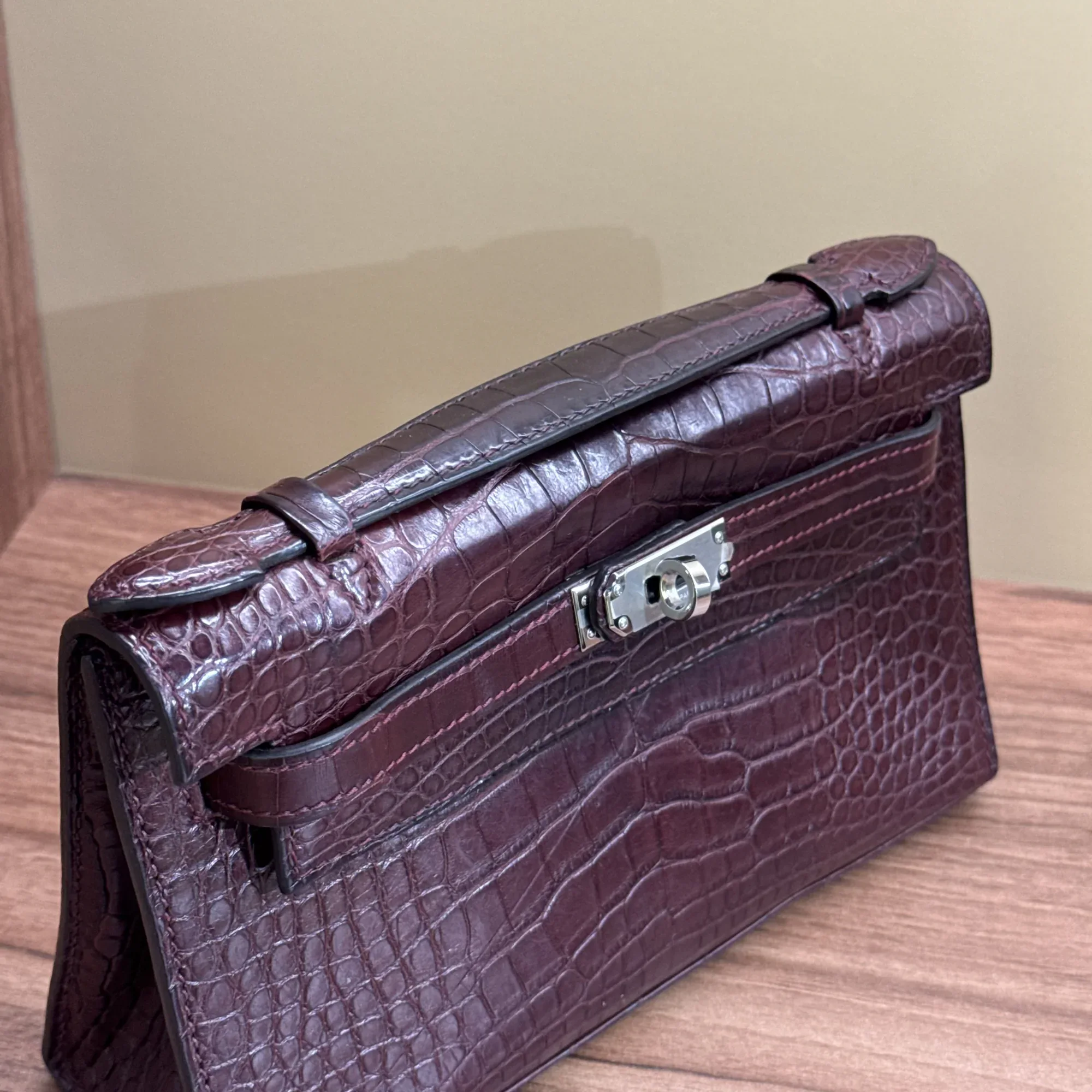 Hermes Kelly Pochette 22 Porosus Crocodile Leather PHW миниатюра 4